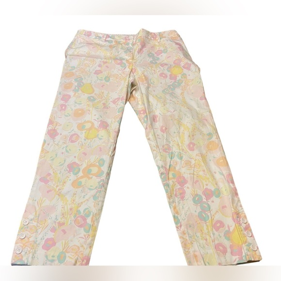 Talbots Pants - Talbots Perfect Crop floral and white, size 12, button detail on ankle.
